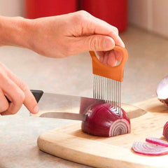 Onion Holder Slicing Gadget